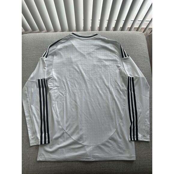 Adidas Real Madrid Long Sleeve Home Jersey 2024/25 Men’s Slim L New IT3442 White - Picture 7 of 9